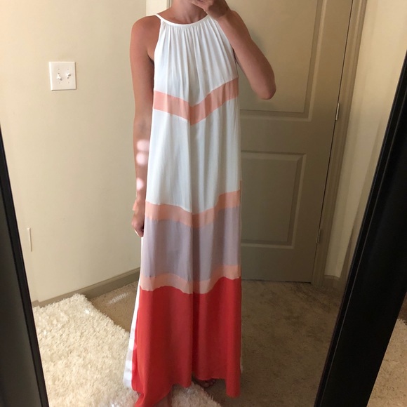 Dresses & Skirts - Maxi dress NEW